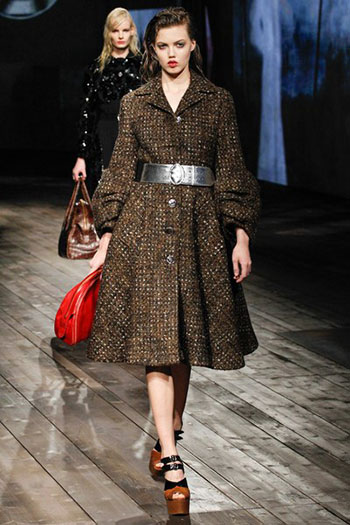 Prada Fall Winter Collection Fashion For Women Look 19