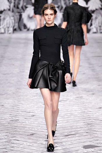 Viktor Rolf Fall Winter Fashion Trends For Women 3