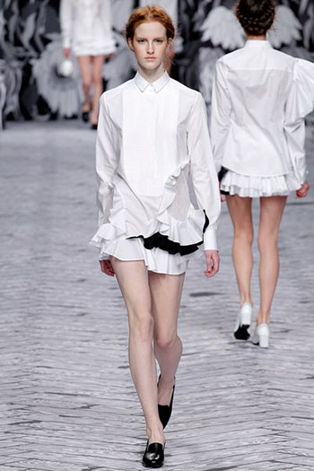 Viktor Rolf Fall Winter Fashion Trends For Women 33