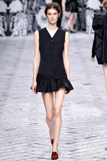 Viktor Rolf Fall Winter Fashion Trends For Women 5