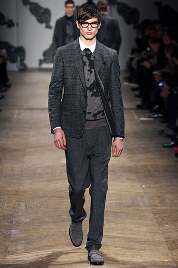 Lifestyle Viktor Rolf Fall Winter Mens Fashion Look 12