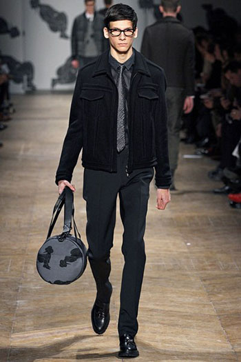 Lifestyle Viktor Rolf Fall Winter Mens Fashion Look 20