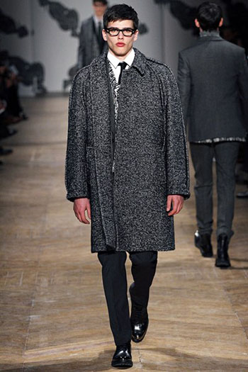 Lifestyle Viktor Rolf Fall Winter Mens Fashion Look 24