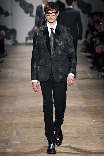 Lifestyle Viktor Rolf Fall Winter Mens Fashion Look 30