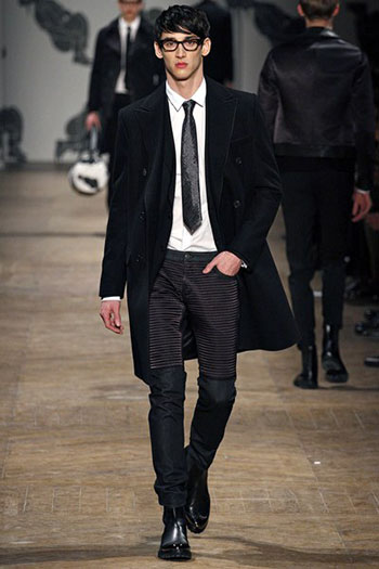 Lifestyle Viktor Rolf Fall Winter Mens Fashion Look 4