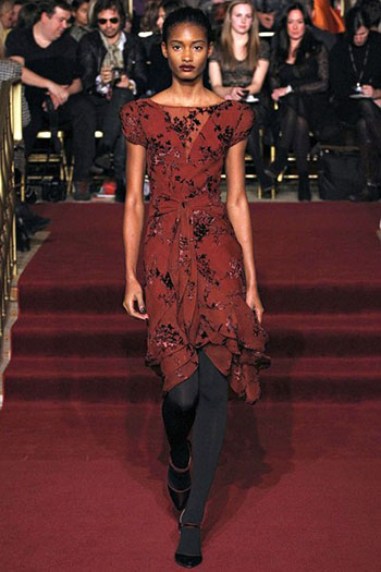 Zac Posen Fall Winter Fashion Clothing Women Look 11