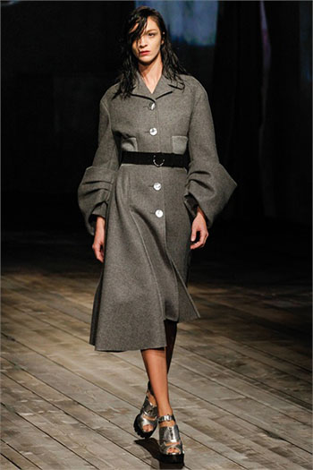 Lifestyle Prada fall winter womens wear fashion look 4