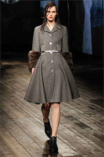 Lifestyle Prada fall winter womens wear fashion look 5