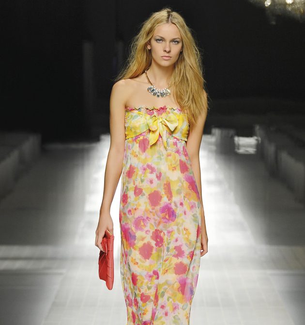 Swimwear Blumarine summer 2014 women swimsuits look 23