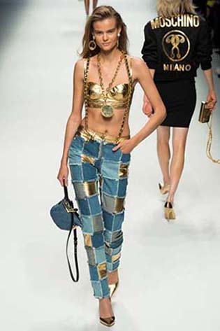 Moschino fall winter 2015 2016 for women 33