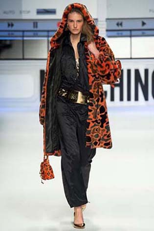 Moschino-fall-winter-2015-2016-for-women-47