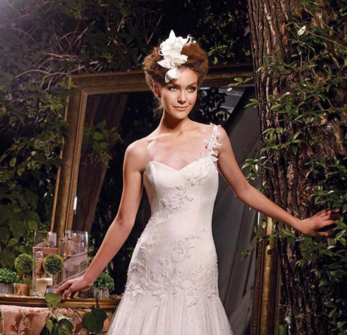 Akay wedding spring summer 2016 bridal look 4