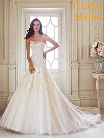 Trudys wedding spring summer 2016 curvy bridal 29