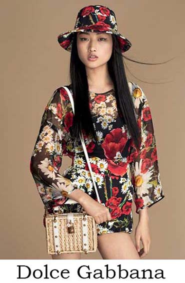 Dolce-Gabbana-lifestyle-spring-summer-2016-women-17