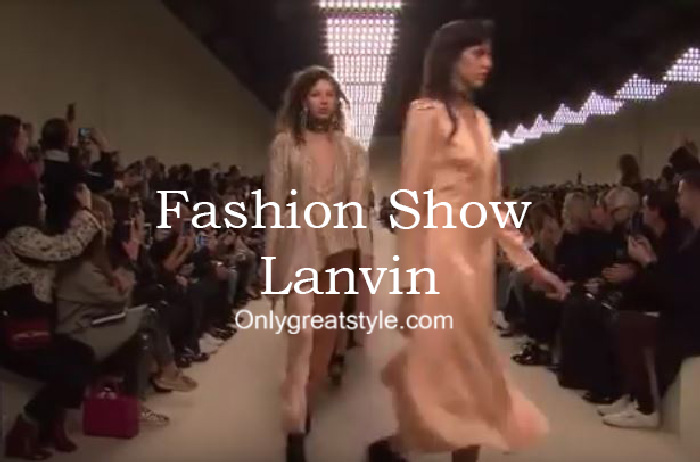 Lanvin-fashion-show-fall-winter-2016-2017-for-women