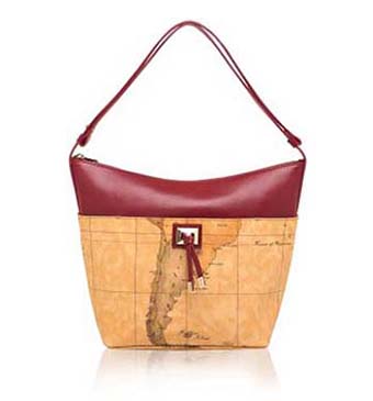Alviero-Martini-bags-fall-winter-2016-2017-handbags-14