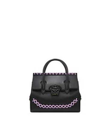 Versace-bags-fall-winter-2016-2017-for-women-look-35