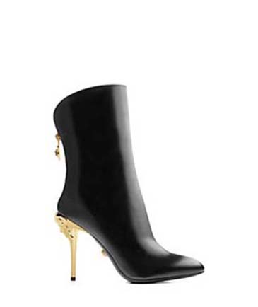 Versace-shoes-fall-winter-2016-2017-for-women-look-14