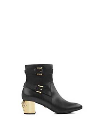 Versace-shoes-fall-winter-2016-2017-for-women-look-16