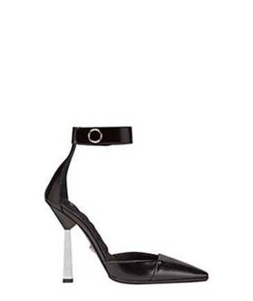 Versace-shoes-fall-winter-2016-2017-for-women-look-51