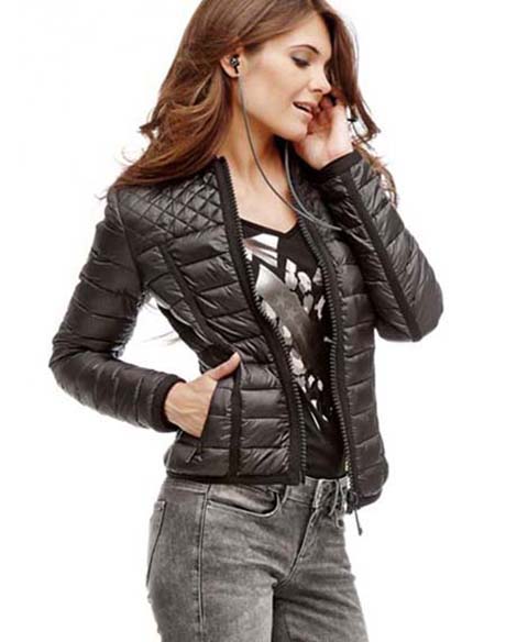 Guess Jackets Fall Winter 2016 2017 For Women Look 24