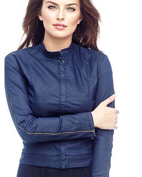 Guess Jackets Fall Winter 2016 2017 For Women Look 26