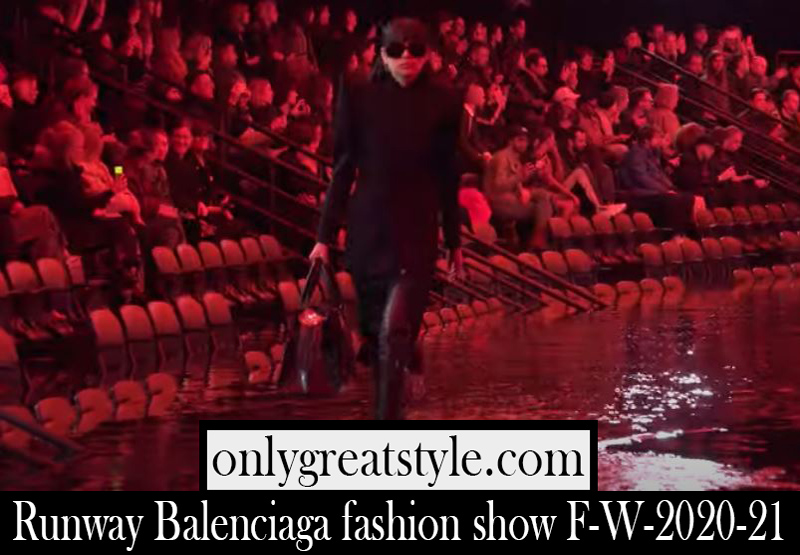 Runway Balenciaga fashion show F W 2020 21