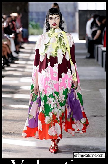 Fashion Valentino spring summer 2021 womens clothing 1