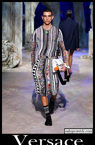 Fashion Versace spring summer 2021 mens clothing 1