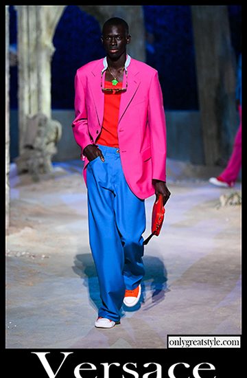 Fashion Versace spring summer 2021 mens clothing 7