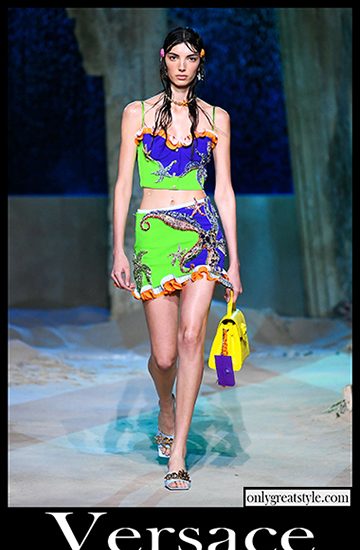 Fashion Versace spring summer 2021 womens clothing 4