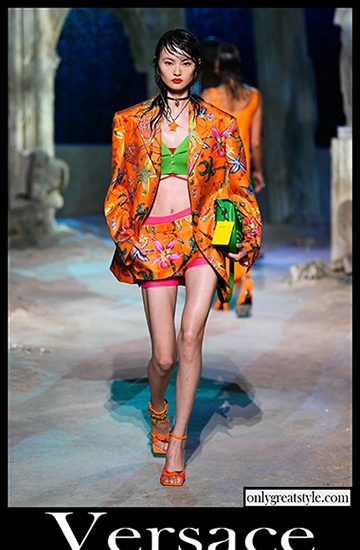 Fashion Versace spring summer 2021 womens clothing 5