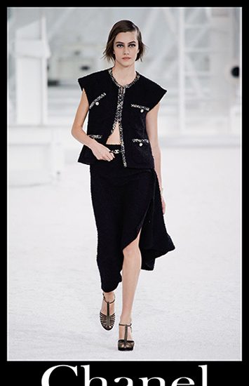Fashion Chanel spring summer 2021 womens clothing 10