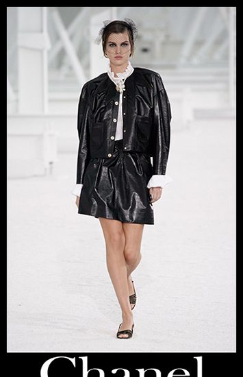 Fashion Chanel spring summer 2021 womens clothing 3