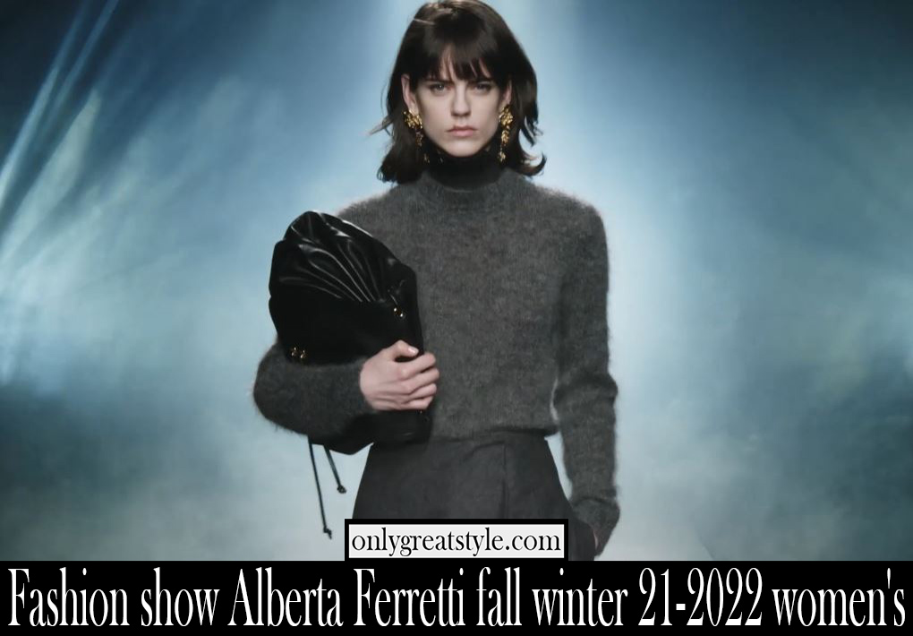 Fashion show Alberta Ferretti fall winter 21 2022 womens