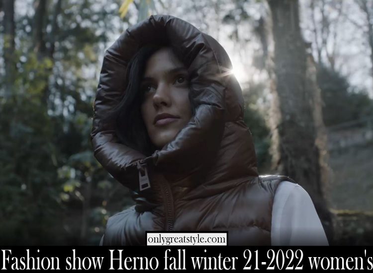 Fashion show Herno fall winter 21 2022 womens
