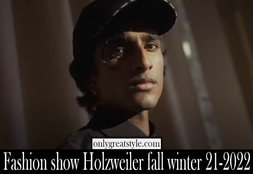Fashion show Holzweiler fall winter 21 2022