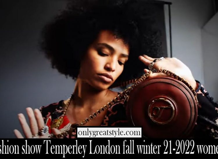 Fashion show Temperley London fall winter 21 2022 womens