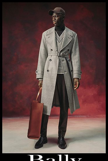 Fashion Bally fall winter 2021 2022 clothing collection 13