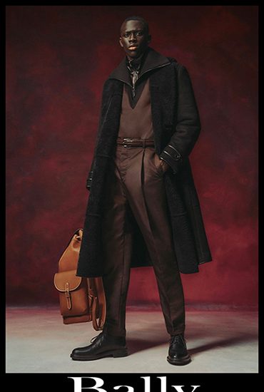 Fashion Bally fall winter 2021 2022 clothing collection 4