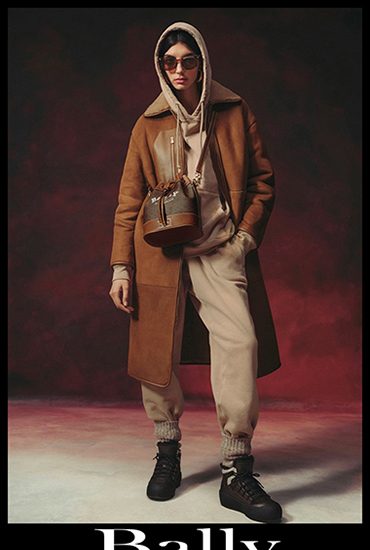 Fashion Bally fall winter 2021 2022 clothing collection 8