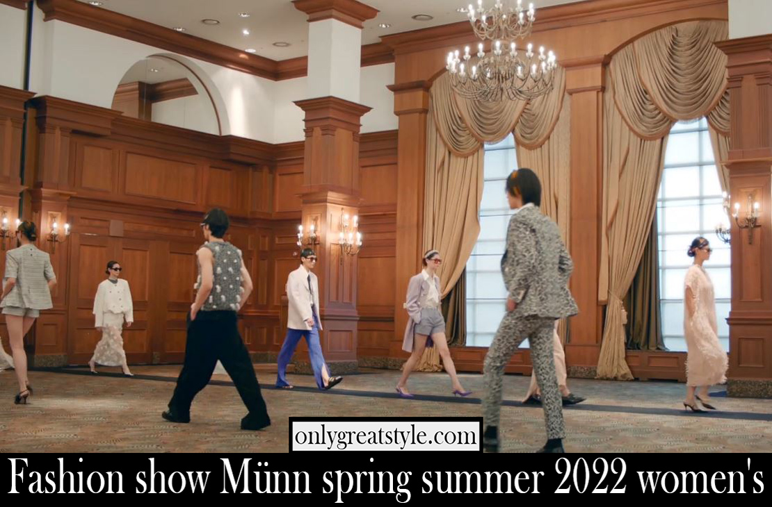 Fashion show Munn spring summer 2022 womens