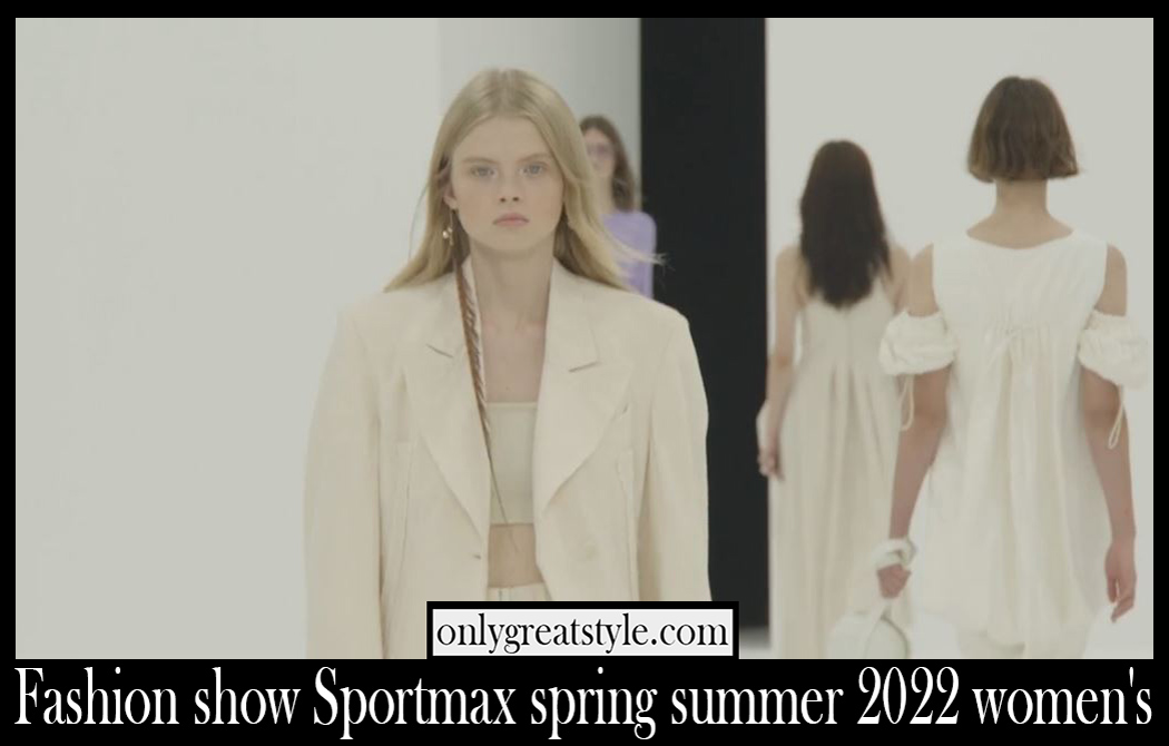 Fashion show Sportmax spring summer 2022 womens Fashion show Sportmax spring summer 2022 womens