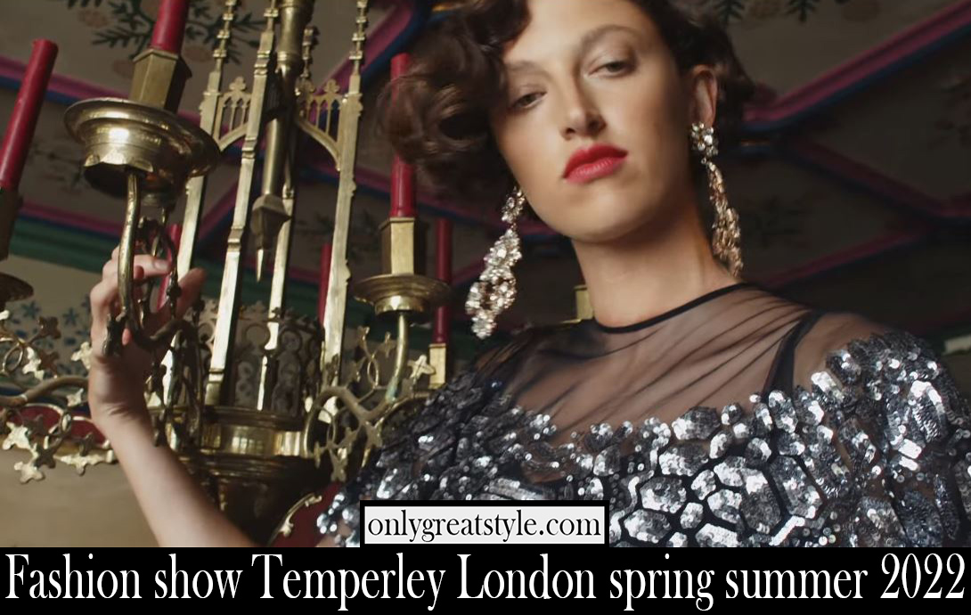 Fashion show Temperley London spring summer 2022
