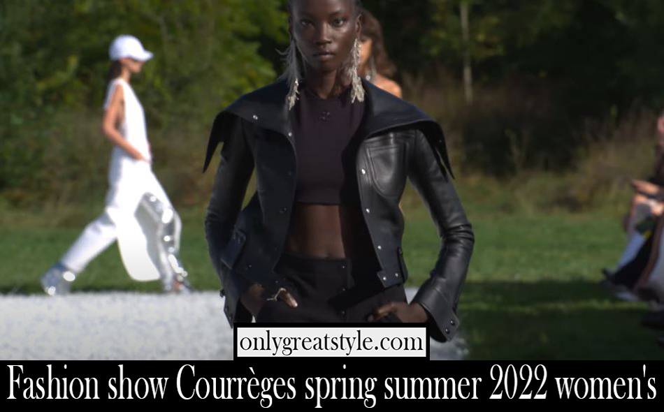 Fashion show Courreges spring summer 2022 womens