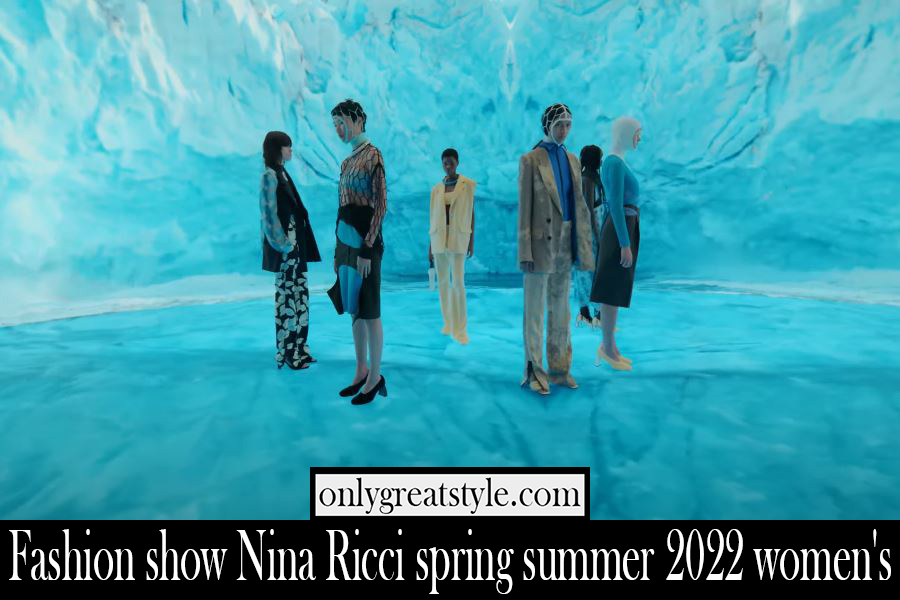 Fashion show Nina Ricci spring summer 2022 womens