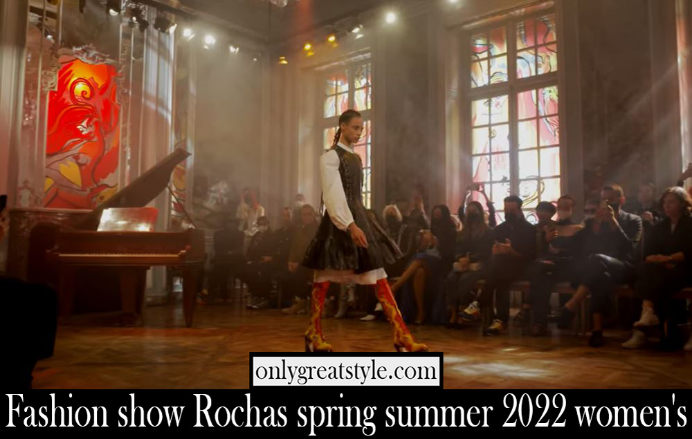 Fashion show Rochas spring summer 2022 womens