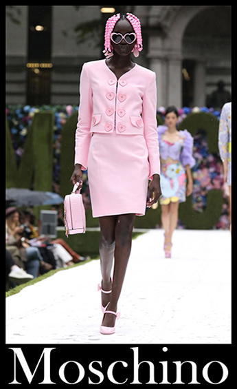 Fashion Moschino spring summer 2022 clothing 10 Fashion Moschino spring summer 2022 clothing 10