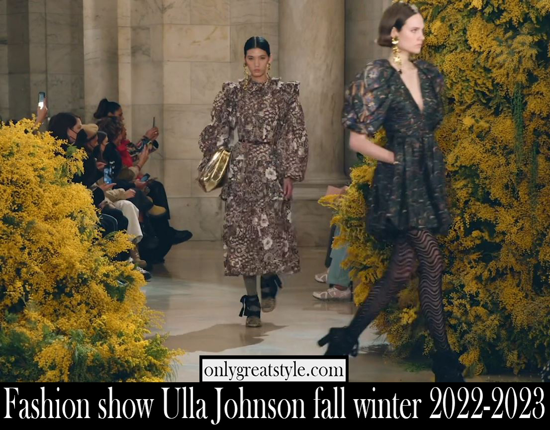 Fashion show Ulla Johnson fall winter 2022 2023