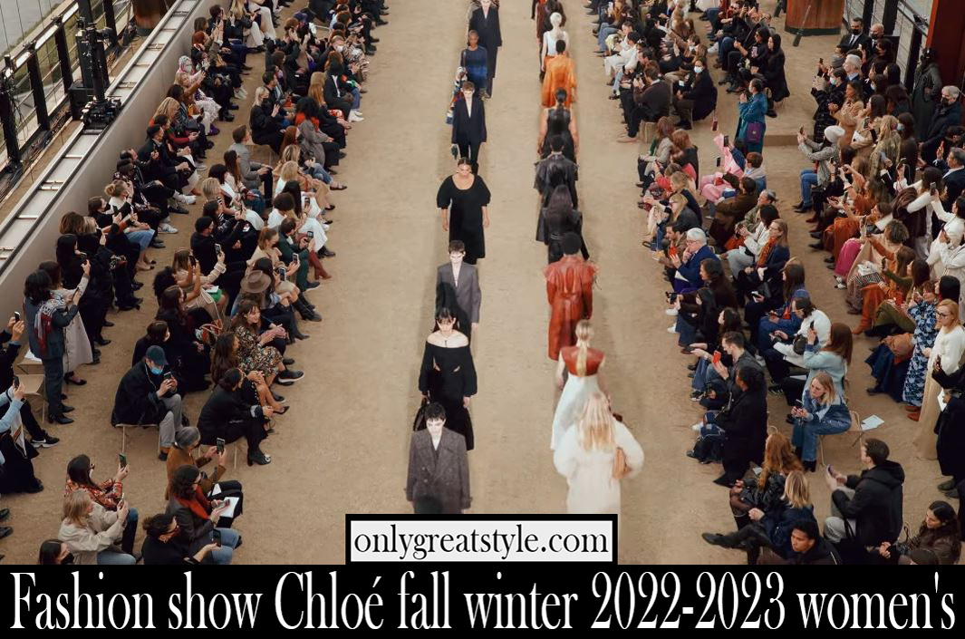 Fashion show Chloe fall winter 2022 2023 womens